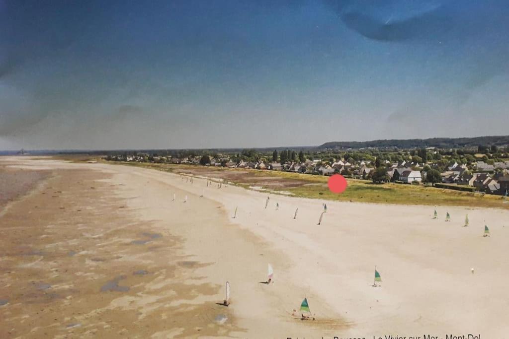 Vue Mer Pour Une Escale En Baie Du Mt-St-Michel Cherrueix Exterior foto